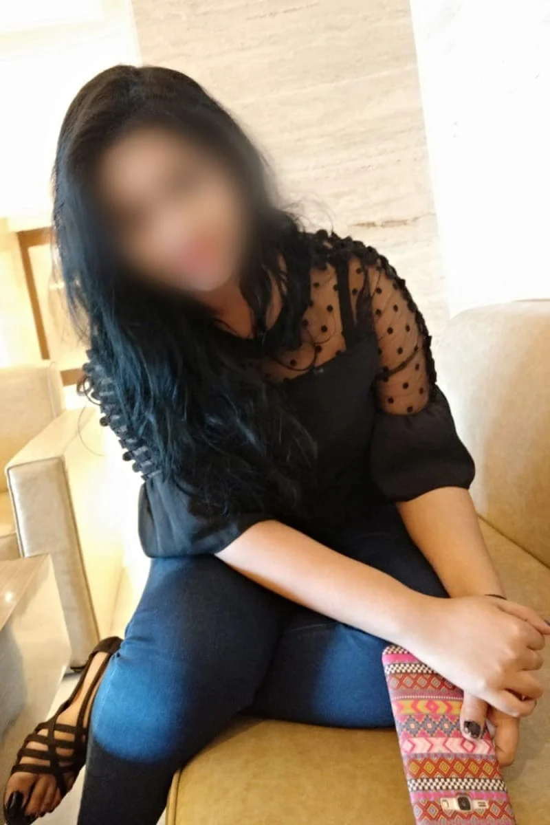 Twinkle Escorts Call Girl Naina